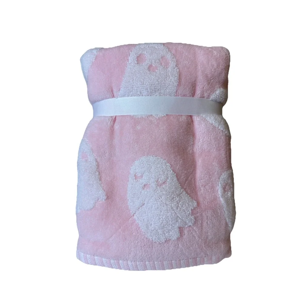 CARO Home Halloween GHOST Pink White Hand Towel Set of 2‎ NEW!